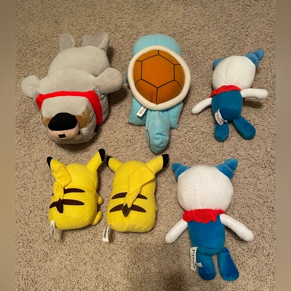 Plushie bundle - multiple characters - Picture 2 of 2